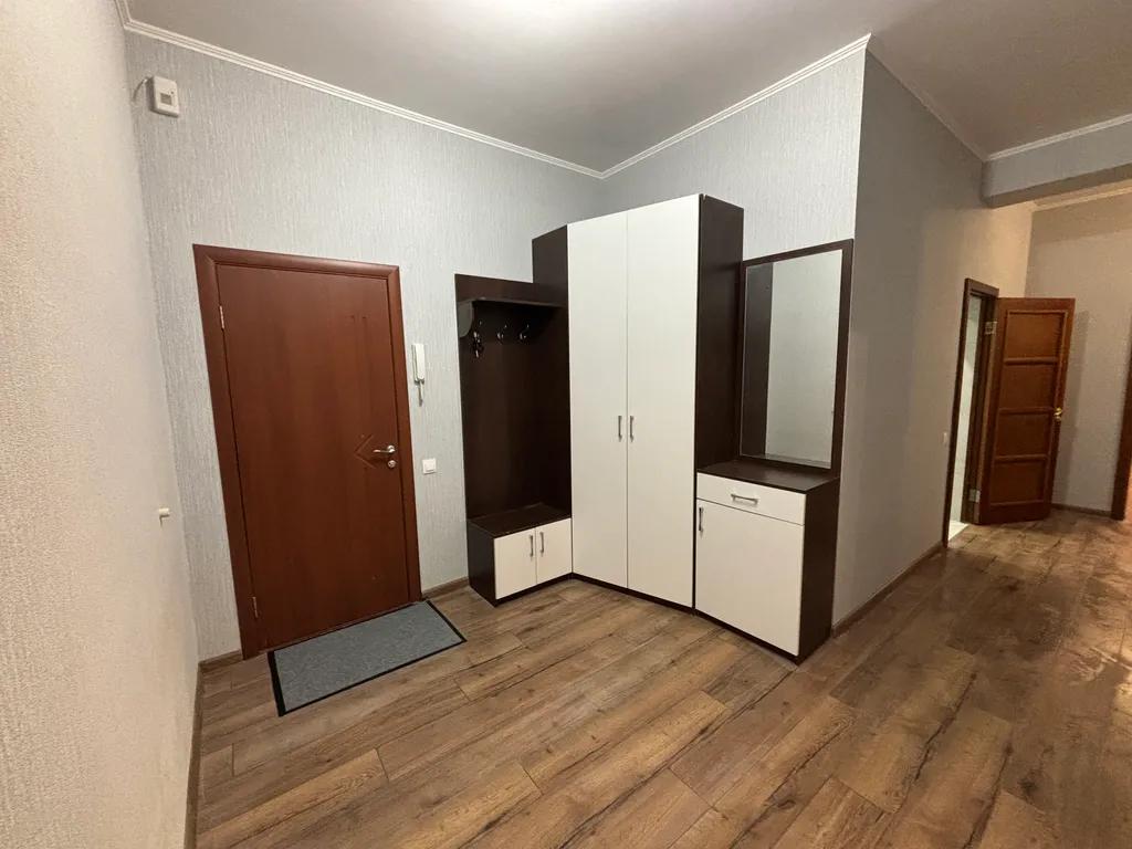 Квартира Огромная квартира возле метро — Казань