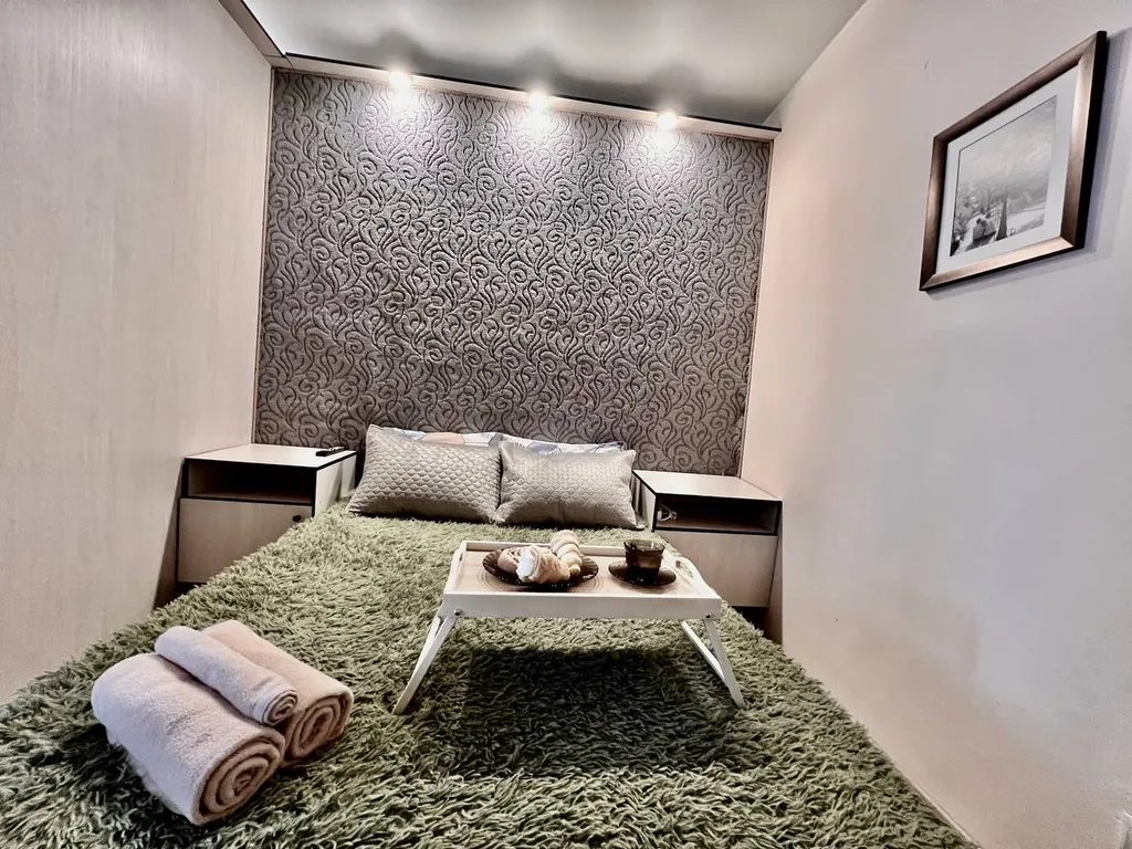 Квартира 1+ евро семейные апартаменты, центр, парковка, кафе, вояж, гудвин, развязка — Тюмень