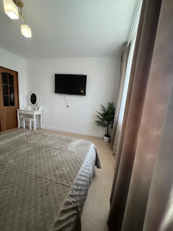 1-комнатная квартира в центре, у моря