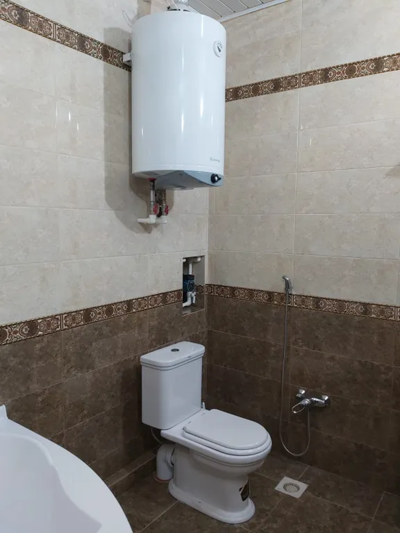 Уютный дом в черте города