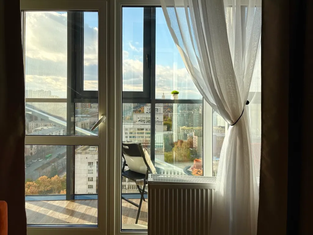 Стильная видовая студия в центре