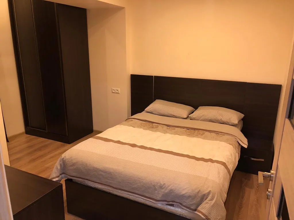 Современная квартира в туристическом центре Еревана