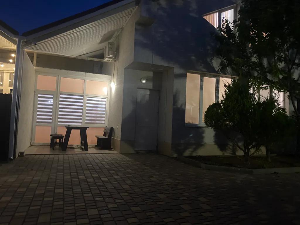 Приятный коттедж-таунхаус