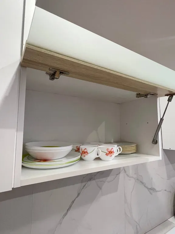 Красивая квартира в новом доме рядом с заездом в город