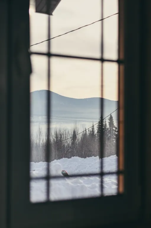 Частный дом рядом с горой