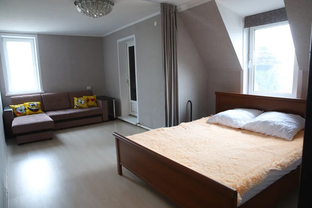 Уютный дом с баней в черте города