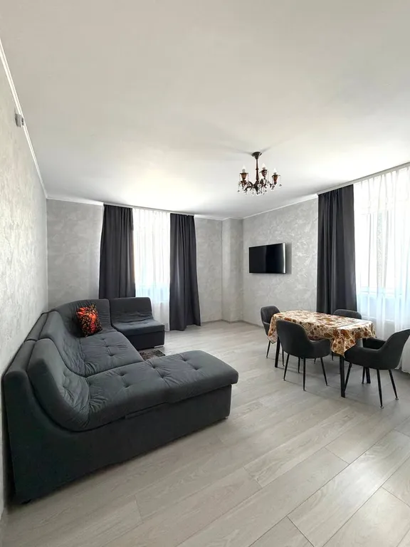 Квартира Квартира "Жар-птица" в центральном районе для четверых — Красноярск