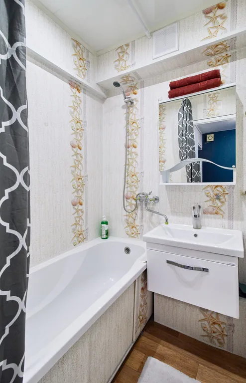 Комфортная квартира недалеко от центра  (метро 15 минут пешком)