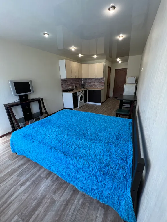 Студия рядом с островом Русским