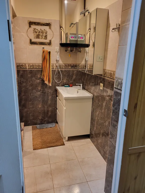 Уютная квартира с отдельным выходом на улицу