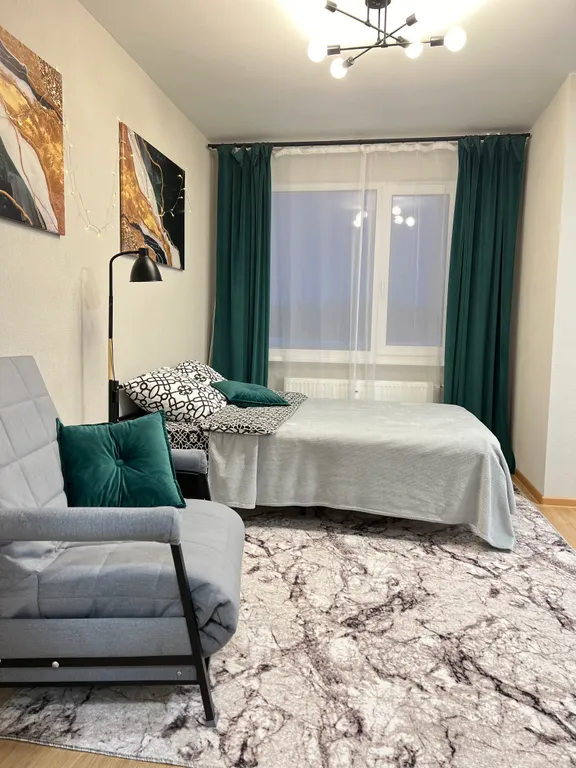 Уютная квартира-студия — аренда посуточно в Кировск (Ленинградская область)