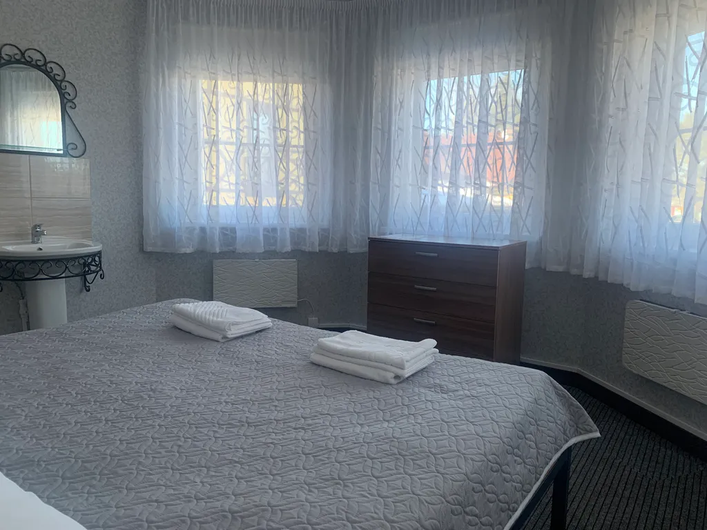 10-комнатный Дом