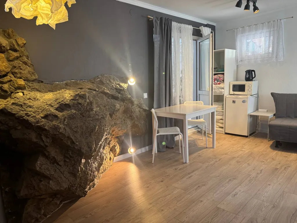 Уютный номер в центре Симеиза