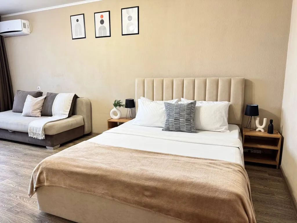 Квартира Отличный апартамент — аренда посуточно в Барнаул