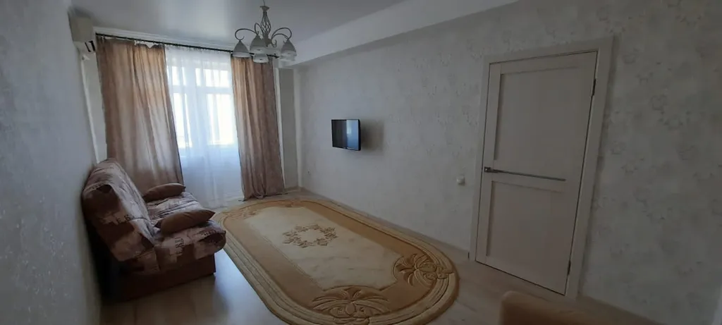 Квартира находится на первой береговой линии