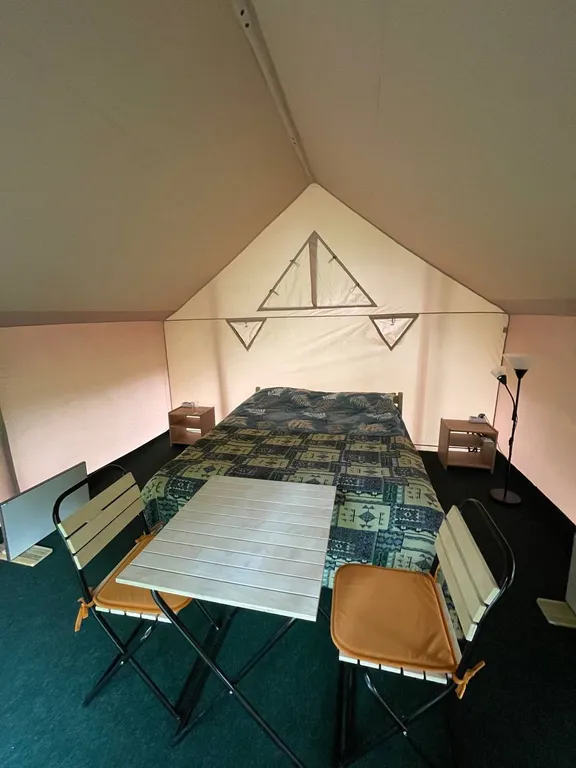 Палатка лесной домик на базе отдыха Белка