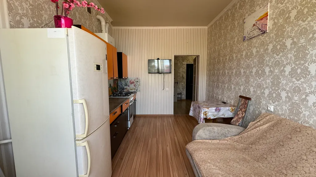 Уютная квартира в центре поселка