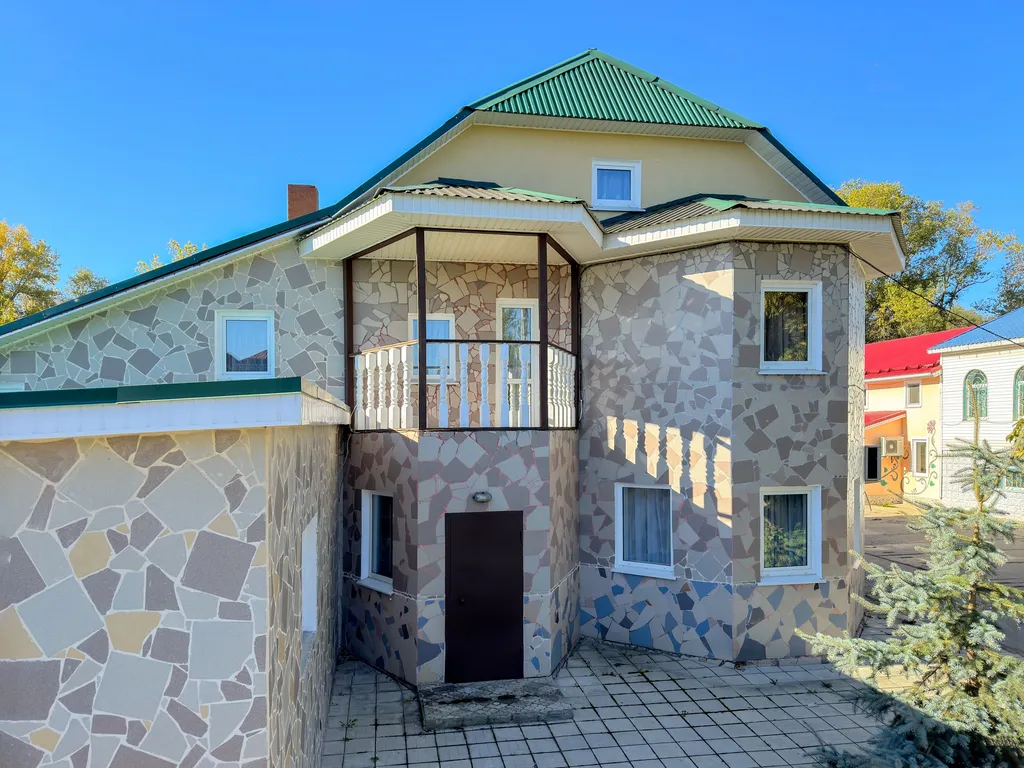 Коттедж Сингапур в коттеджном комплексе — аренда посуточно в Кинель