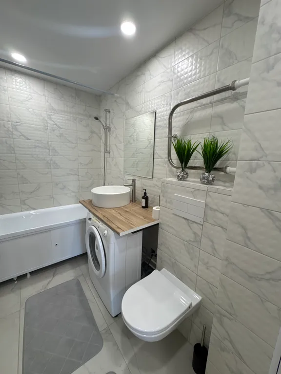 Потрясающая cтудия в центре с бaлконoм нa 14 этаже