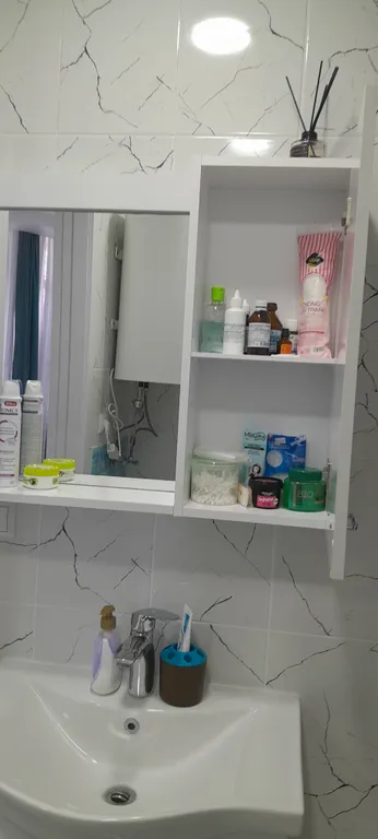 Уютная студия в центре с видом на горы