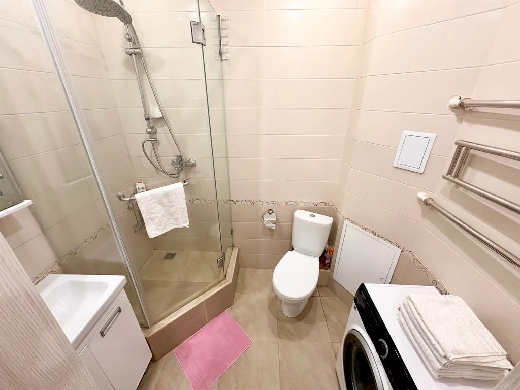 Уютная, чистая квартира с хорошим ремонтом и хорошей локацией в городе