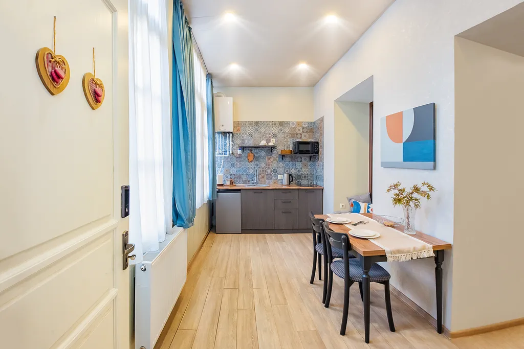 Квартира Tsinamdzghvrishvili — аренда посуточно в Тбилиси