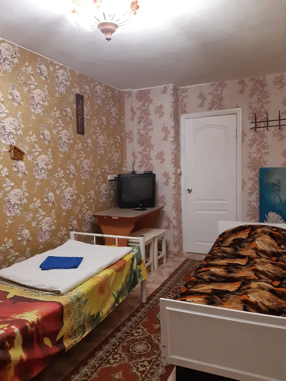 2х комн кв для рабочих и командированных без балкона около Собора