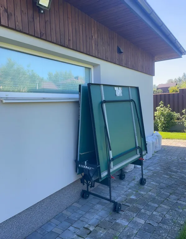 Уютный современный и стильный дом инфракрасной сауной и джакузи