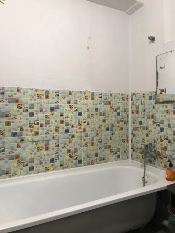 Двухкомнатная квартира возле моря