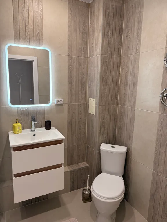 Новая квартира в новом ЖК в центре города с живописными видами из окна