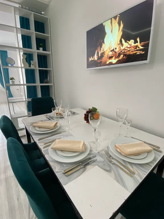 Просторная квартира-студия в современном стиле