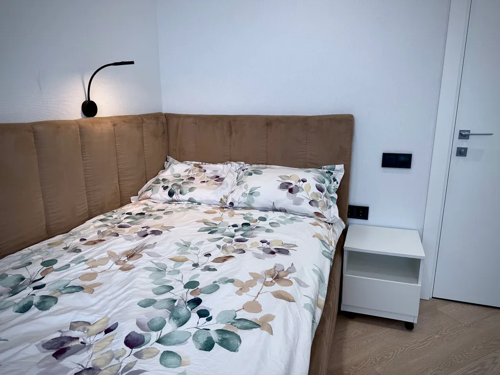 Уютная квартира с панорамными окнами