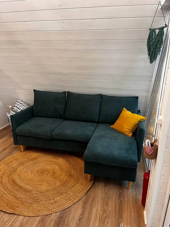 Домик с видом на лес