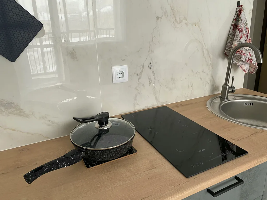 Студия бизнес-комфорт у УГМК в 5 минутах, с самозаселением 24/7, парковкой