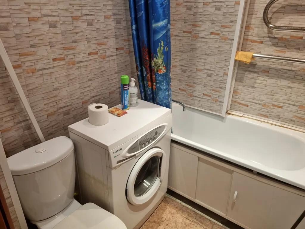 2-комнатная квартира Гагарина 2 линия 9