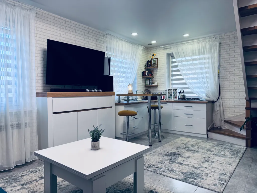 Дом с баней и бассейном в 15 минутах от Минска