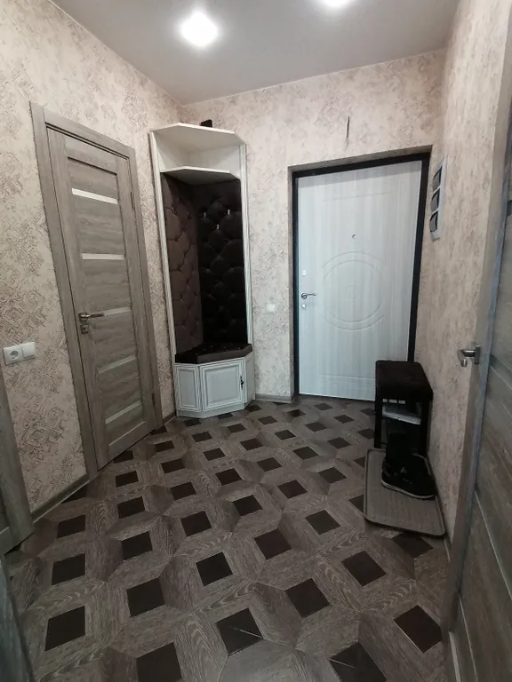 Квартира 2-комнатная Квартира — Иркутск