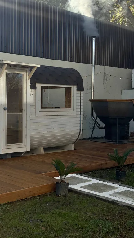 Уютный дом с баней, чаном и видом на горы