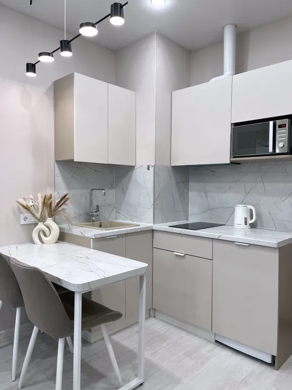 Дизайнерские апартаменты на Степана Повха