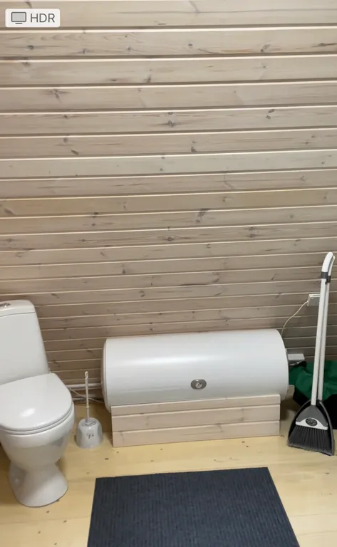 Дом-шалаш для семейной пары