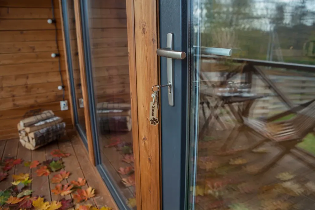 Барнхаус ЗИМА с подогреваемой купелью