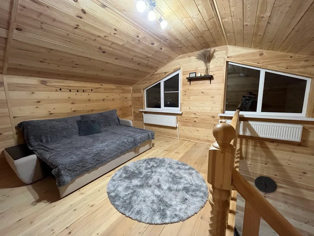 Коттедж с выходом на склон ГЛЦ Мраткино