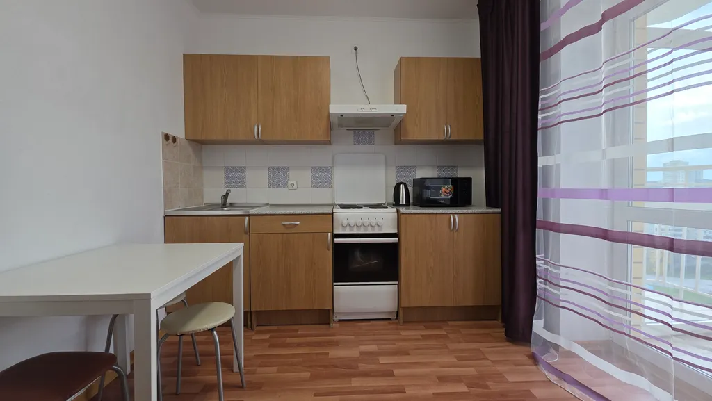 Тут хорошо на Островского