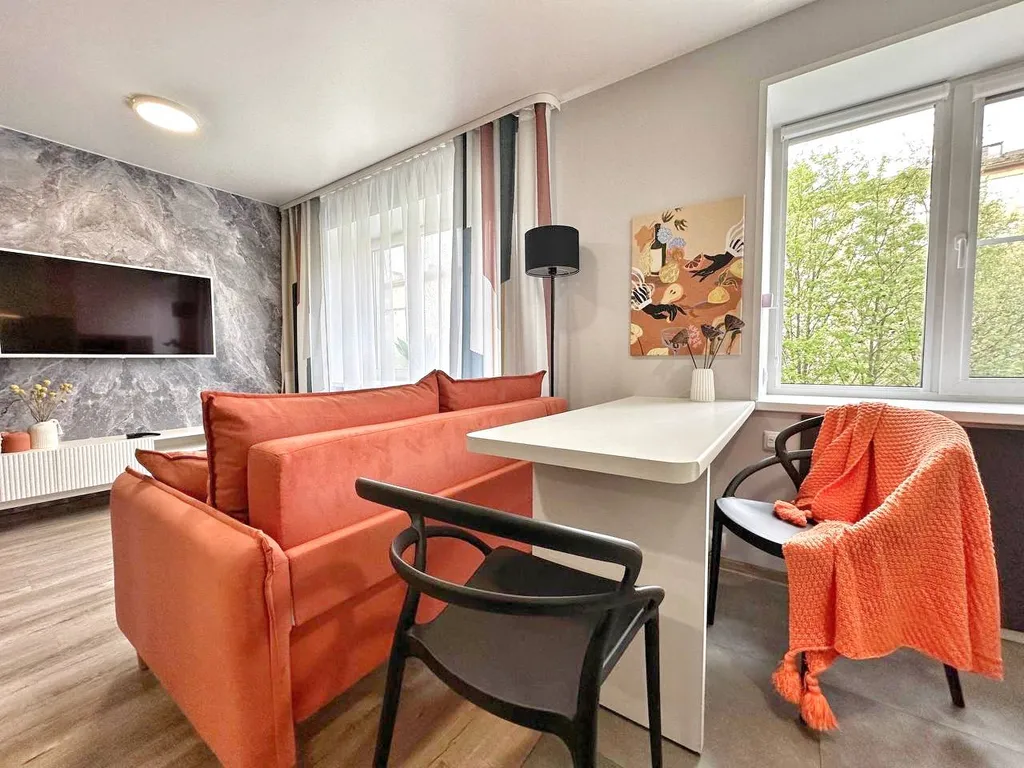 Современная квартира-студия в центре города — аренда посуточно в Мурманск