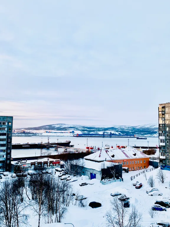 Квартира Просторная двушка у залива — аренда посуточно в Мурманск