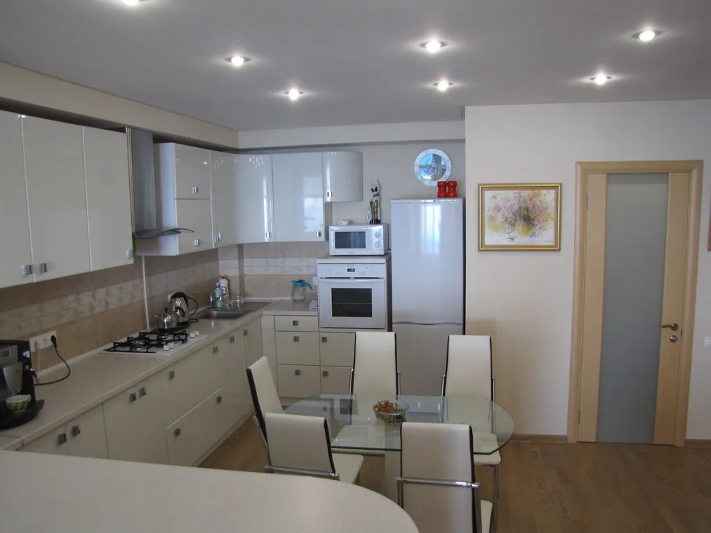 Квартира Апартаменты с видом на море — аренда посуточно в Алушта