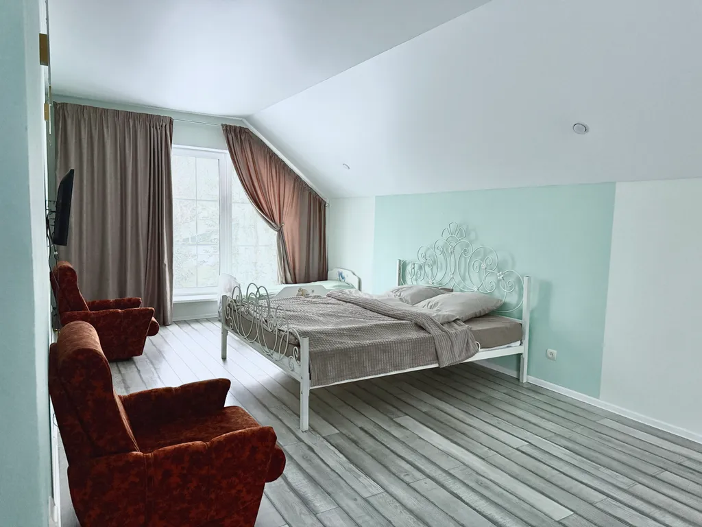 Просторный уютный коттедж