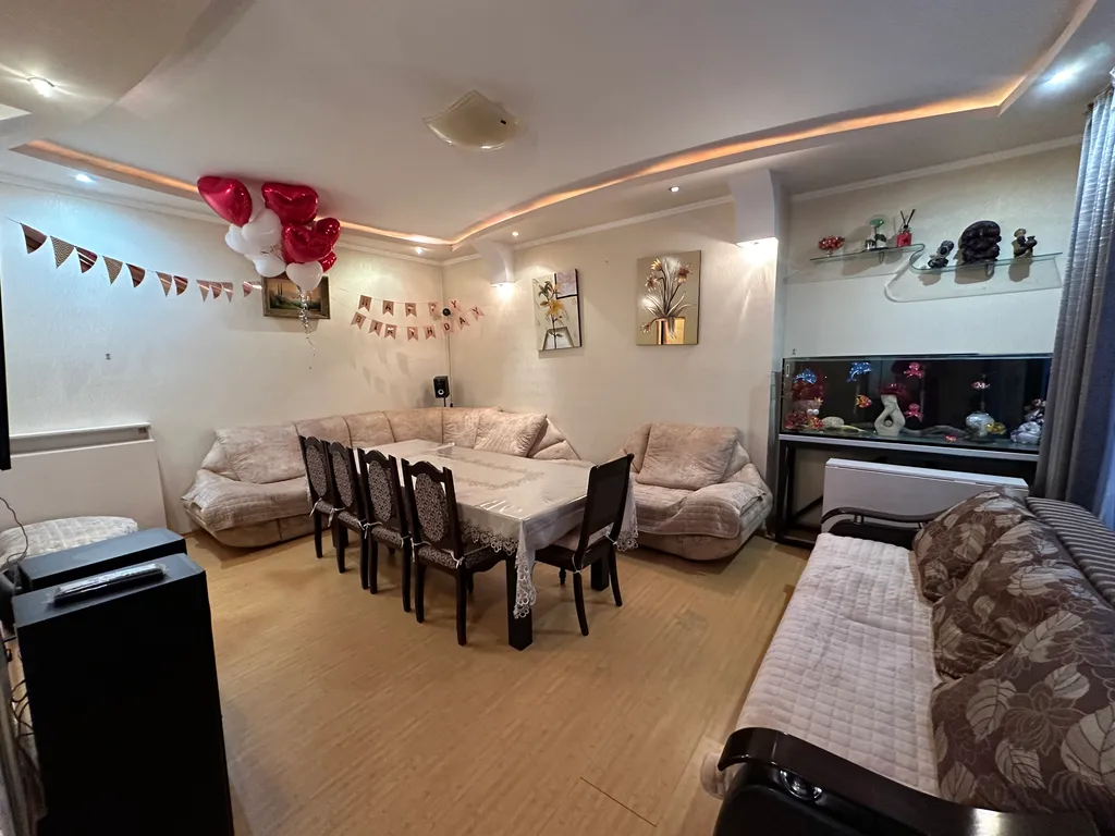 Коттедж Уютный дом В хорошем районе — аренда посуточно в Симферополь