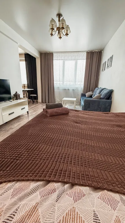 Квартира-студия на въезде и выезде из города