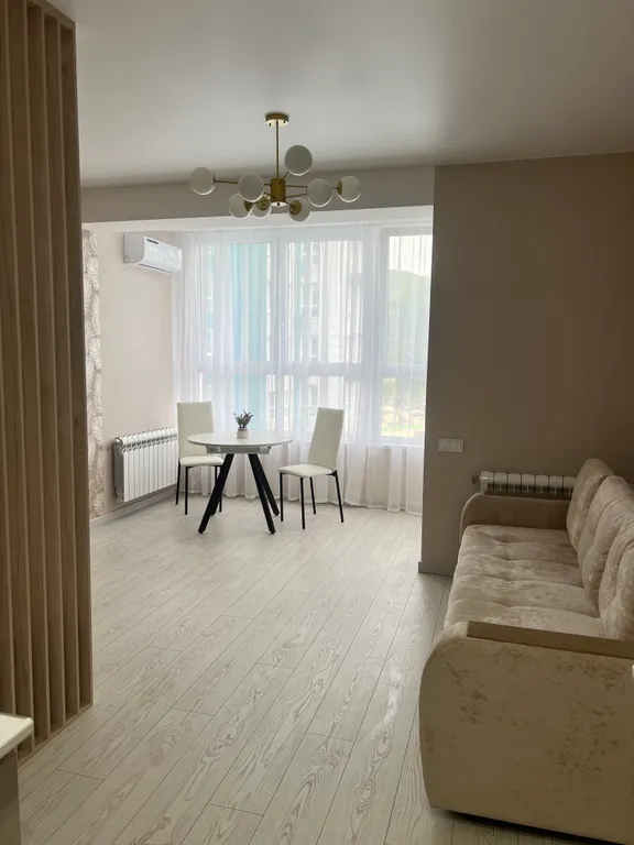 Студия в доме бизнес класса на море